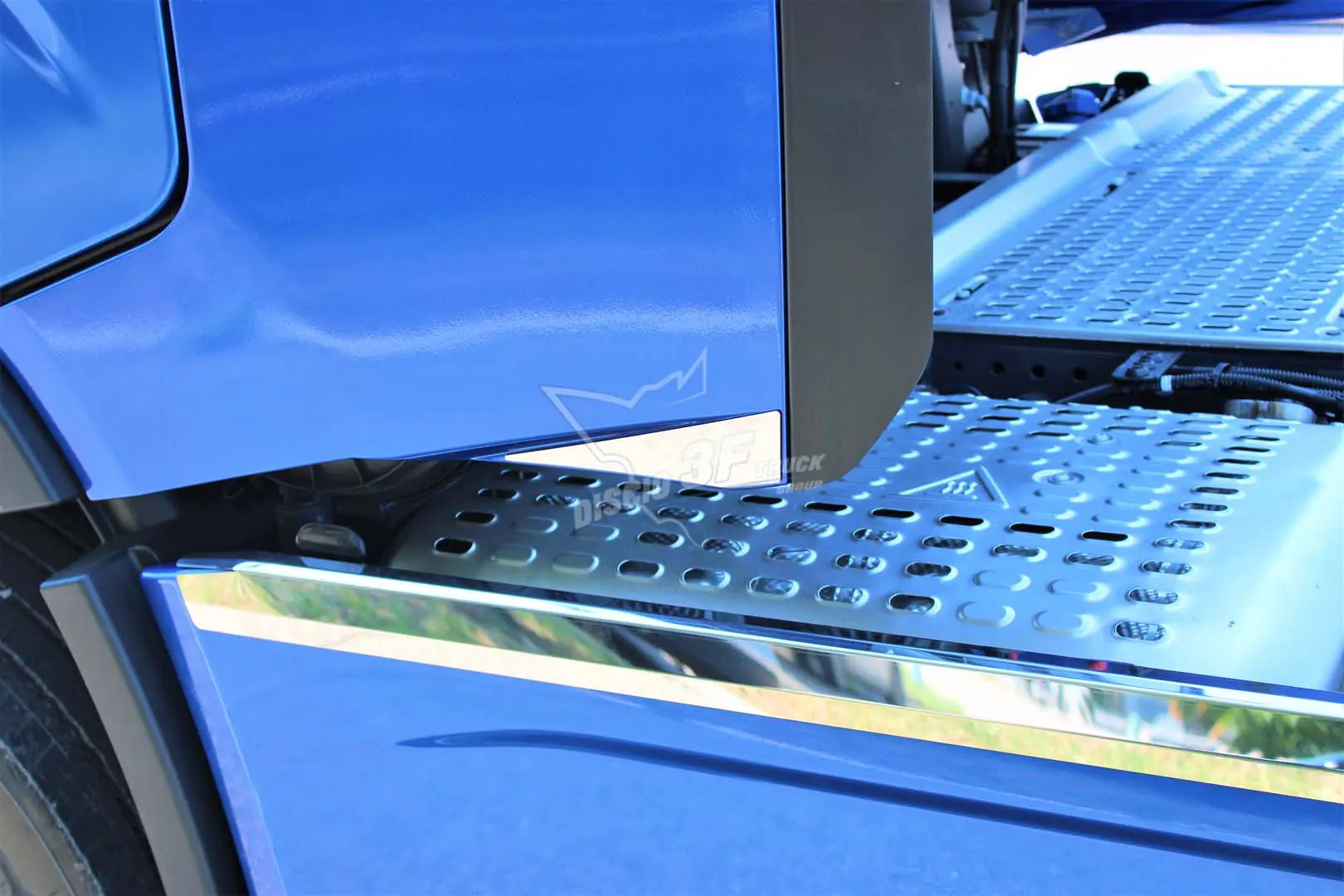 Placche fondo spoiler, Iveco S-Way