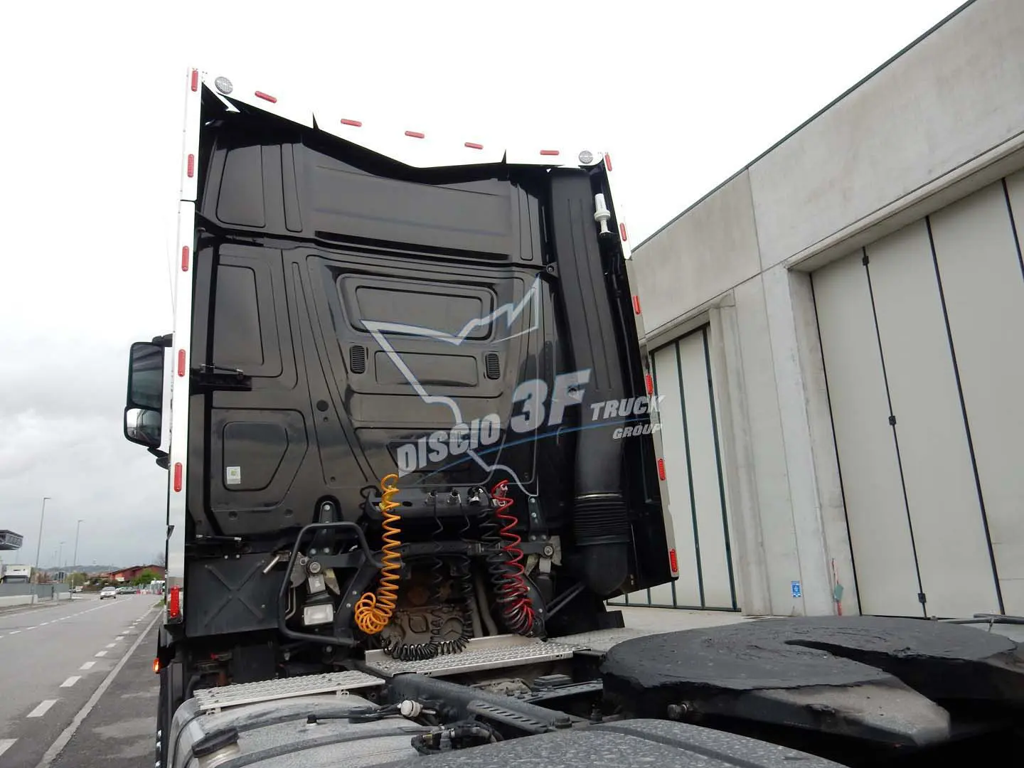 Placche laterali spoiler, Mercedes MP4/MP5 - foto 4