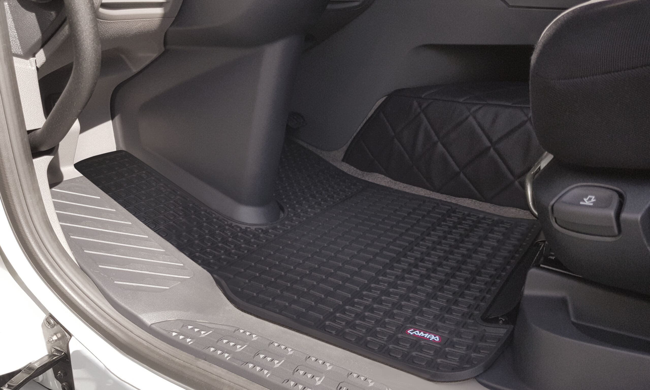 Coppia tappeti su misura in Eco Gomma per camion - compatibile per d-f XF (06/21>) - d-f XG (06/21>) - d-f XG+ (06/21>)