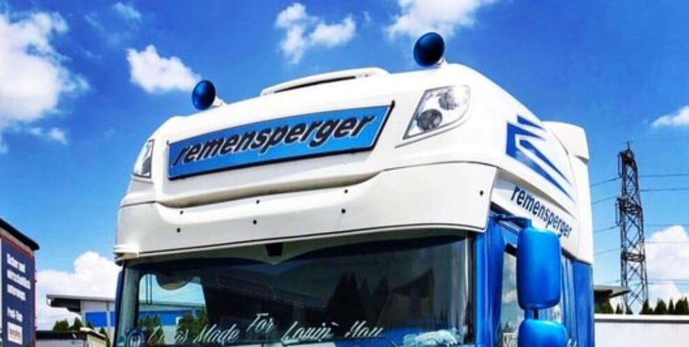 Visiera in resina altezza 32 cm, d-f 106