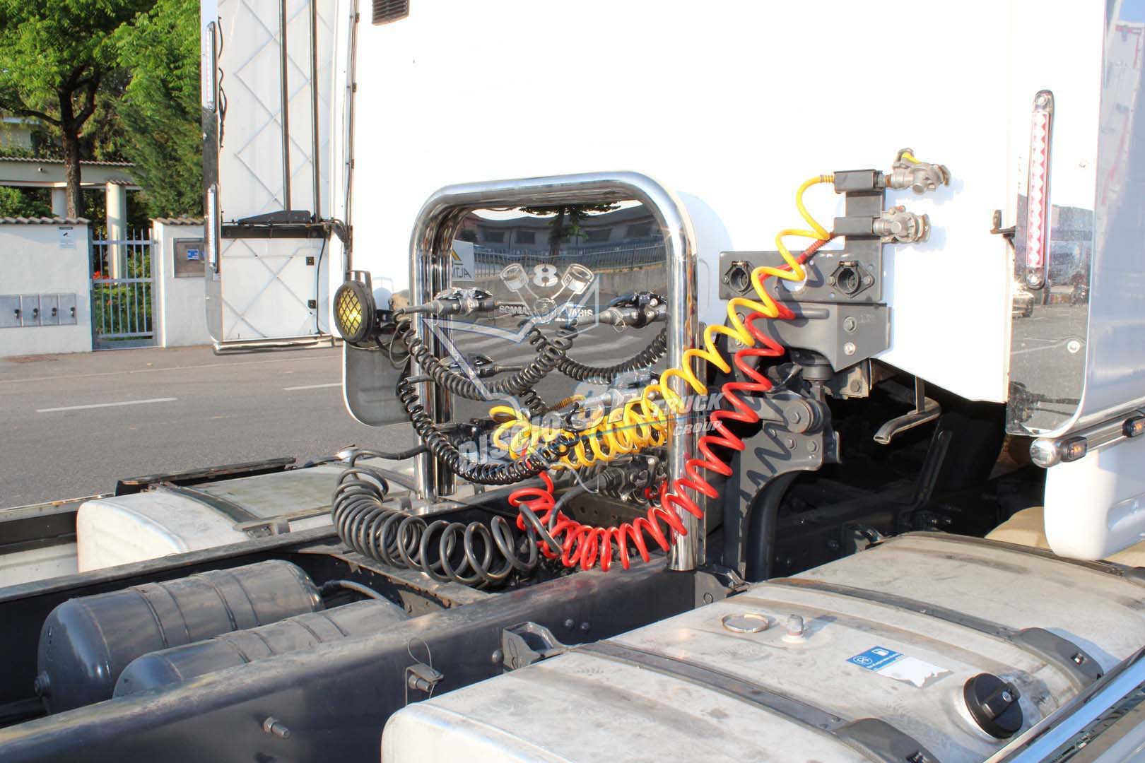 Porta cavi posteriore - immagine 3