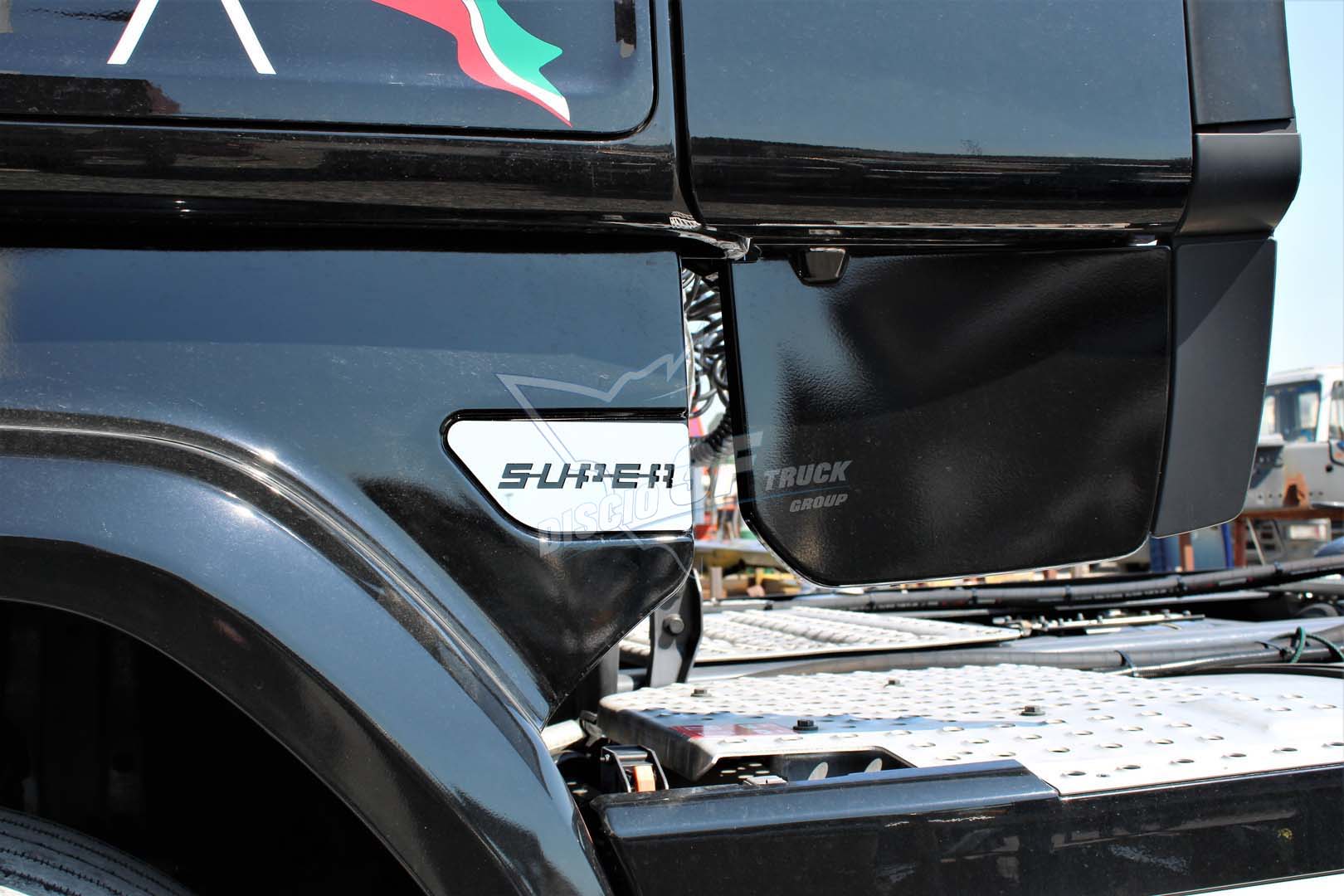 Kit placche sotto spoiler - immagine 3