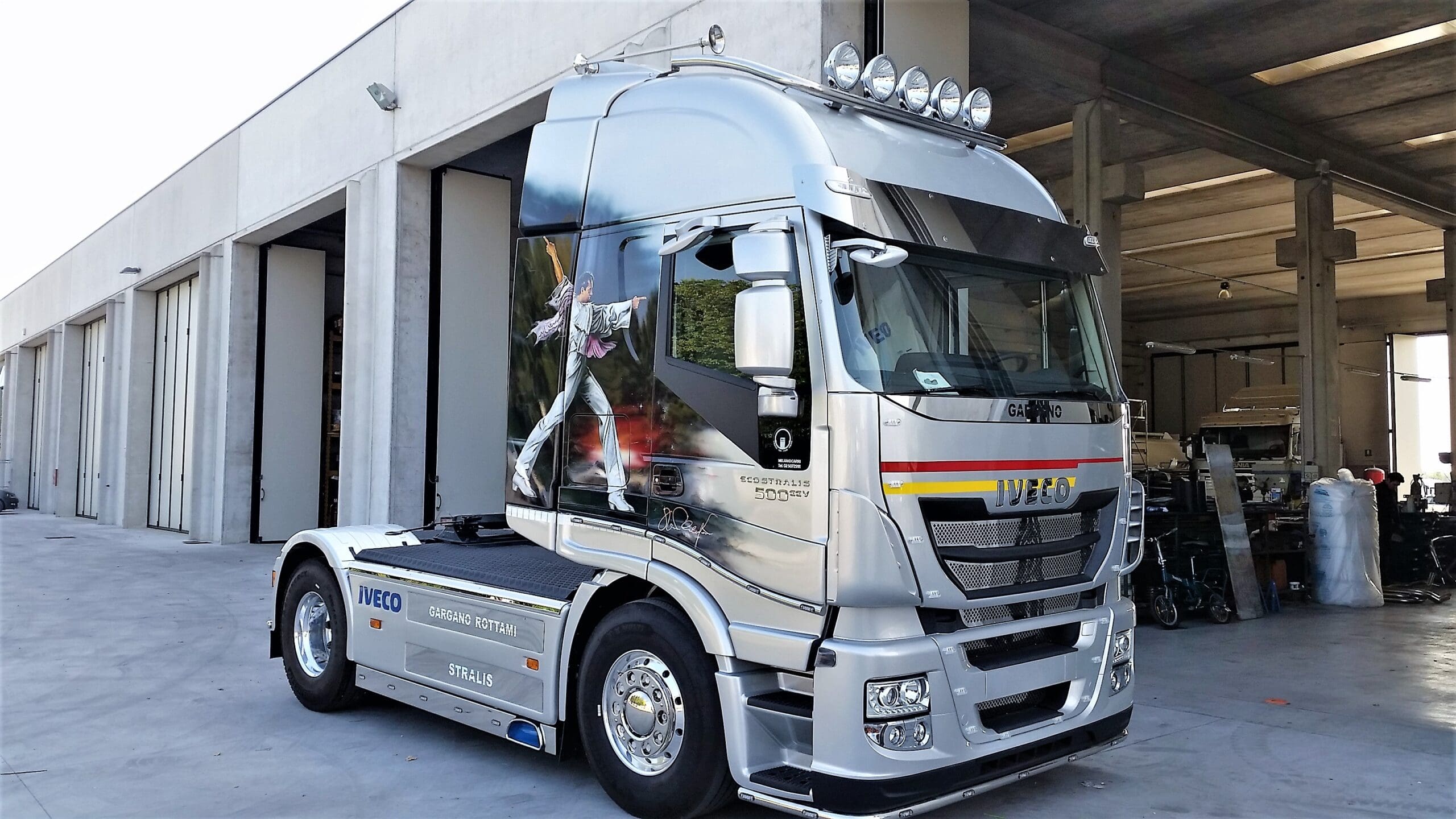 Kit tubi sotto portiera e cabina, Iveco Hi-Way.