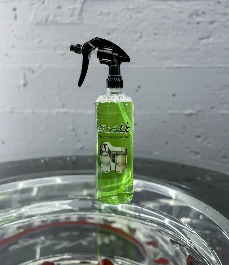 LvLUP ALL Detergente per interni