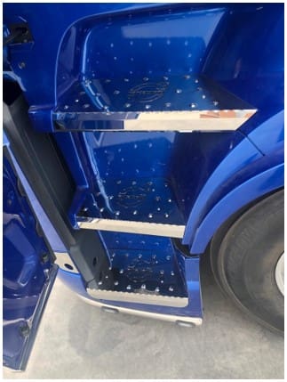 Copertura gradini 2 pz., Volvo FH5