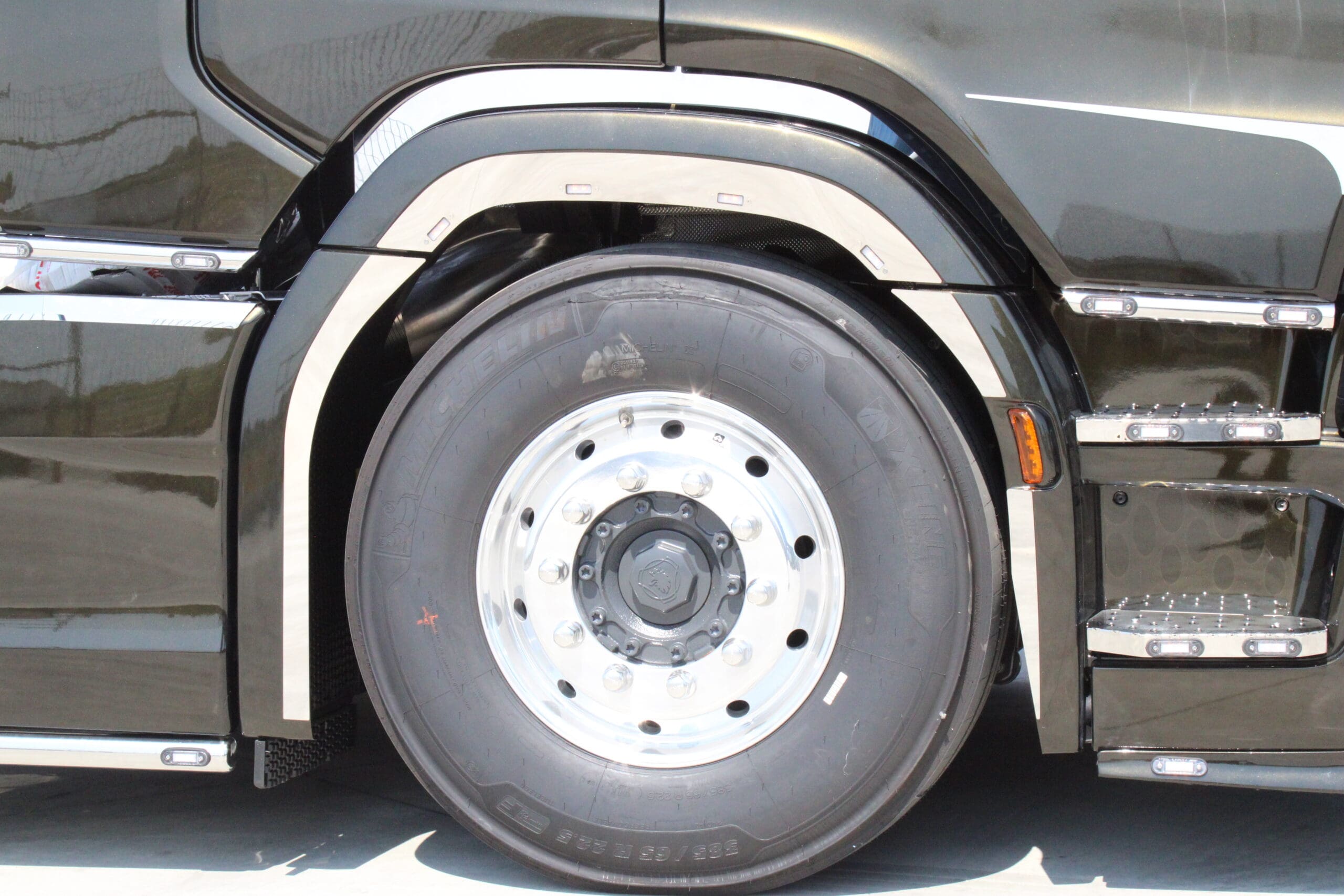 Placca contorno parafango, Scania N/G