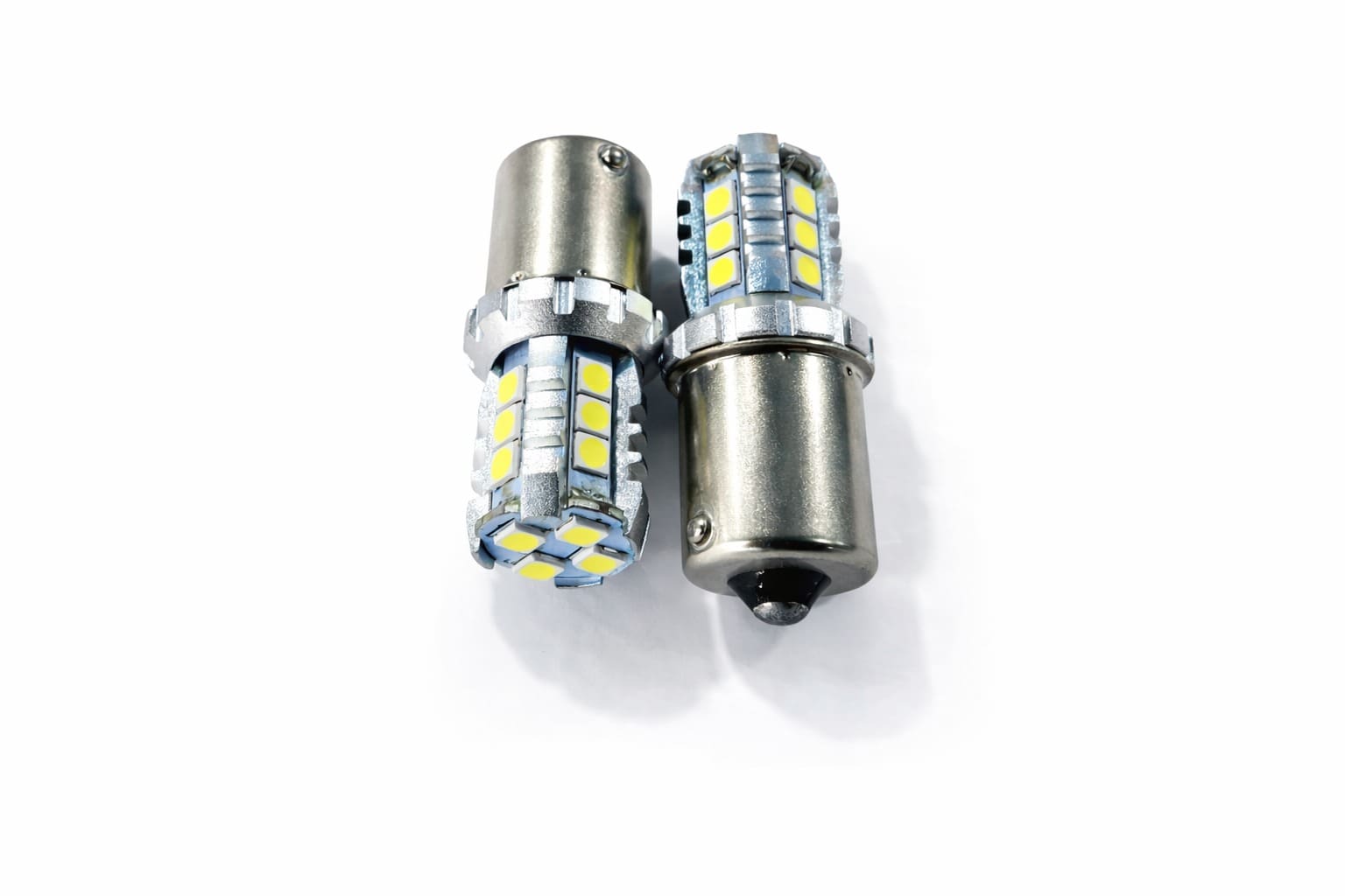 Lampadina led alta potenza con attacco Ba15s a 12/24 Volt
